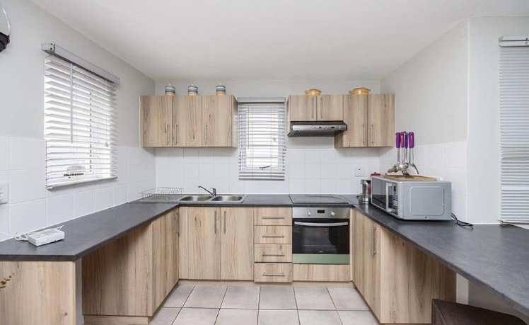 3 Bedroom Property for Sale in Rivergate Western Cape